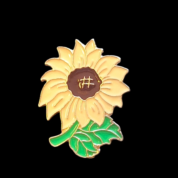 Vintage Jewelry - Vintage Sunflower Enamel Pin